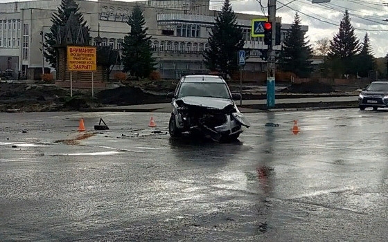 «Нужно кольцо, а на кольце храм»: у набережной снова случилось ДТП