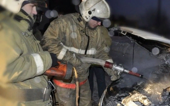 Ночью на Вяземского в Брянске сгорела машина