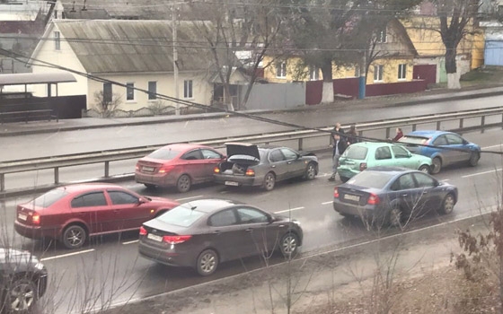 На Калинина в Брянске произошло массовое ДТП