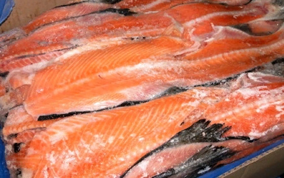 В Брянской области «развернули» 37 тонн норвежского лосося