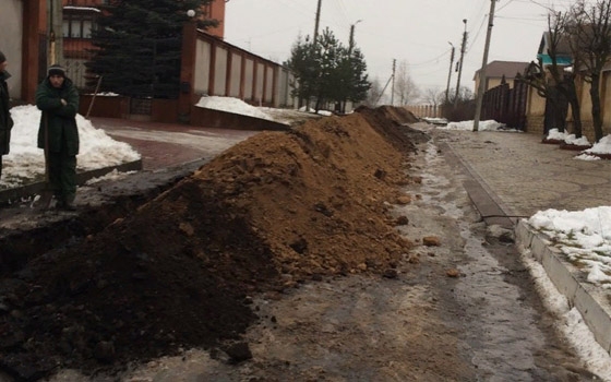 В Брянске перед Новым годом коммунальщики «закопали» пять домов